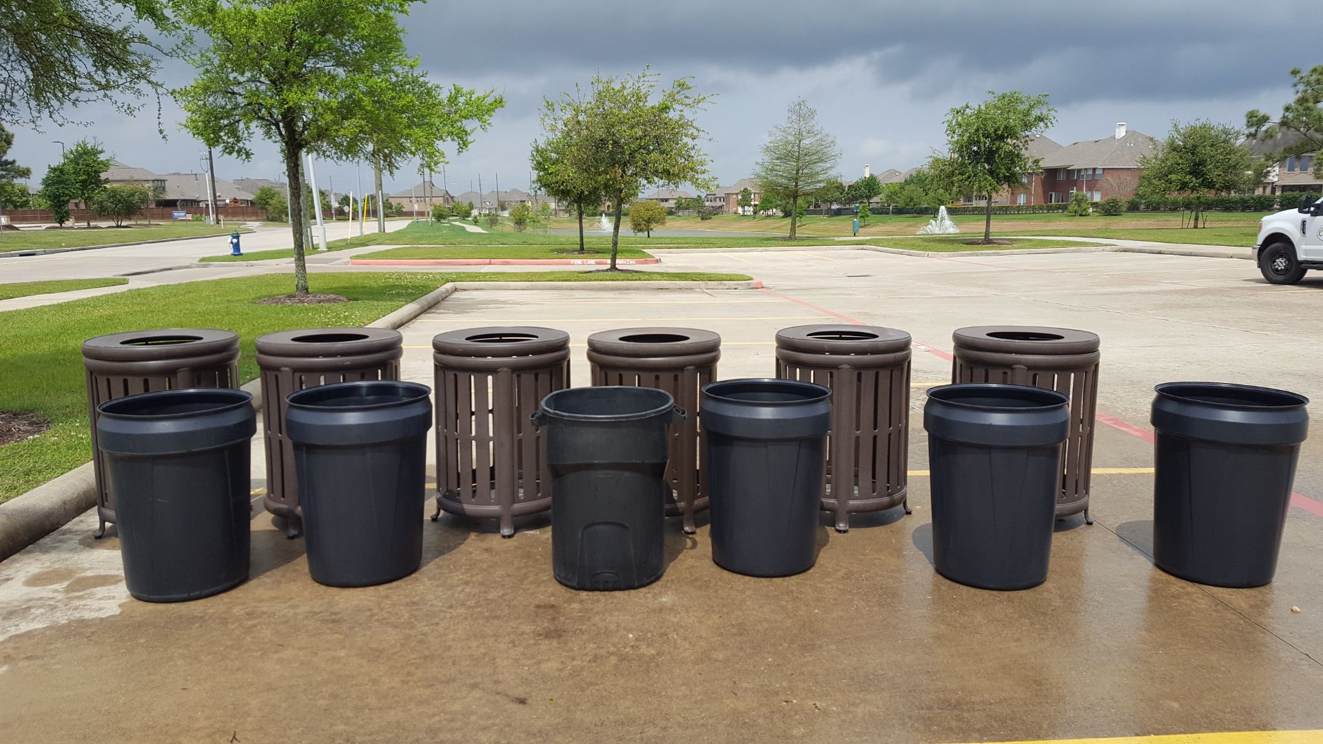 Commercial Pails